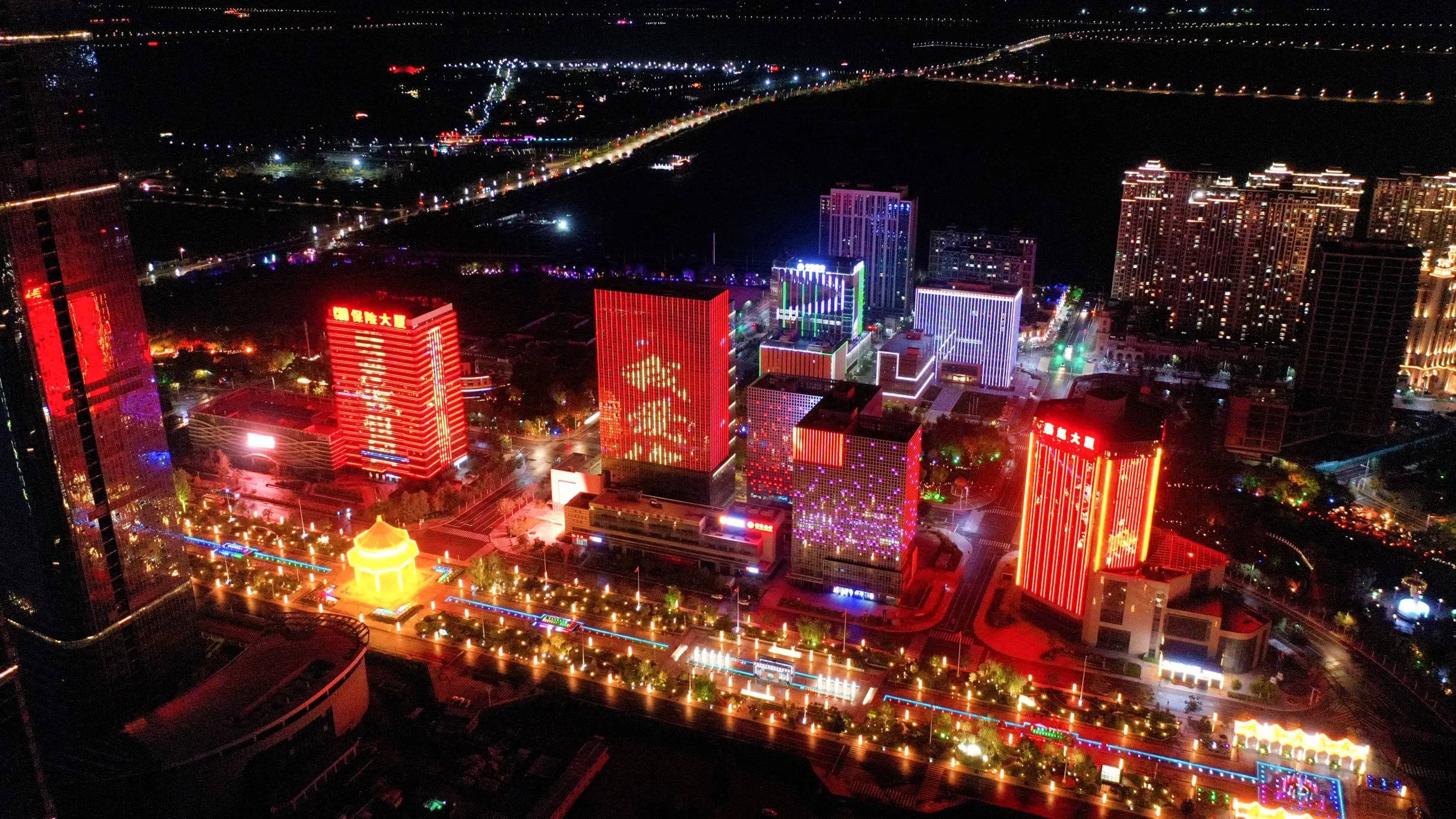 高空俯瞰宁夏银川市阅海湾cbd